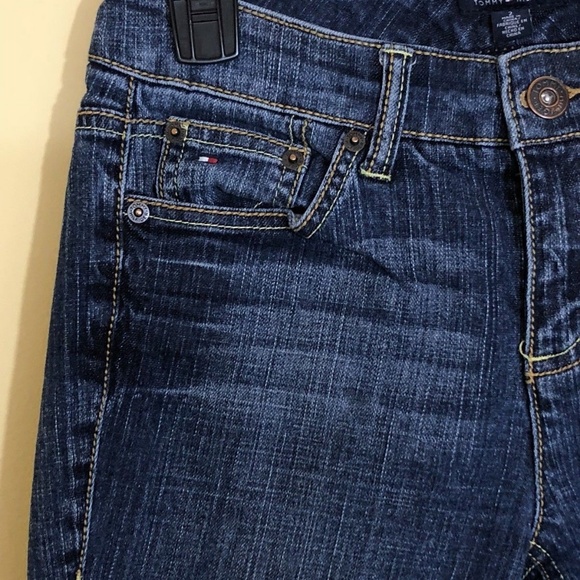 Tommy Hilfiger Jeans Size 2  Classic Rise Boot Cut - Picture 4 of 8
